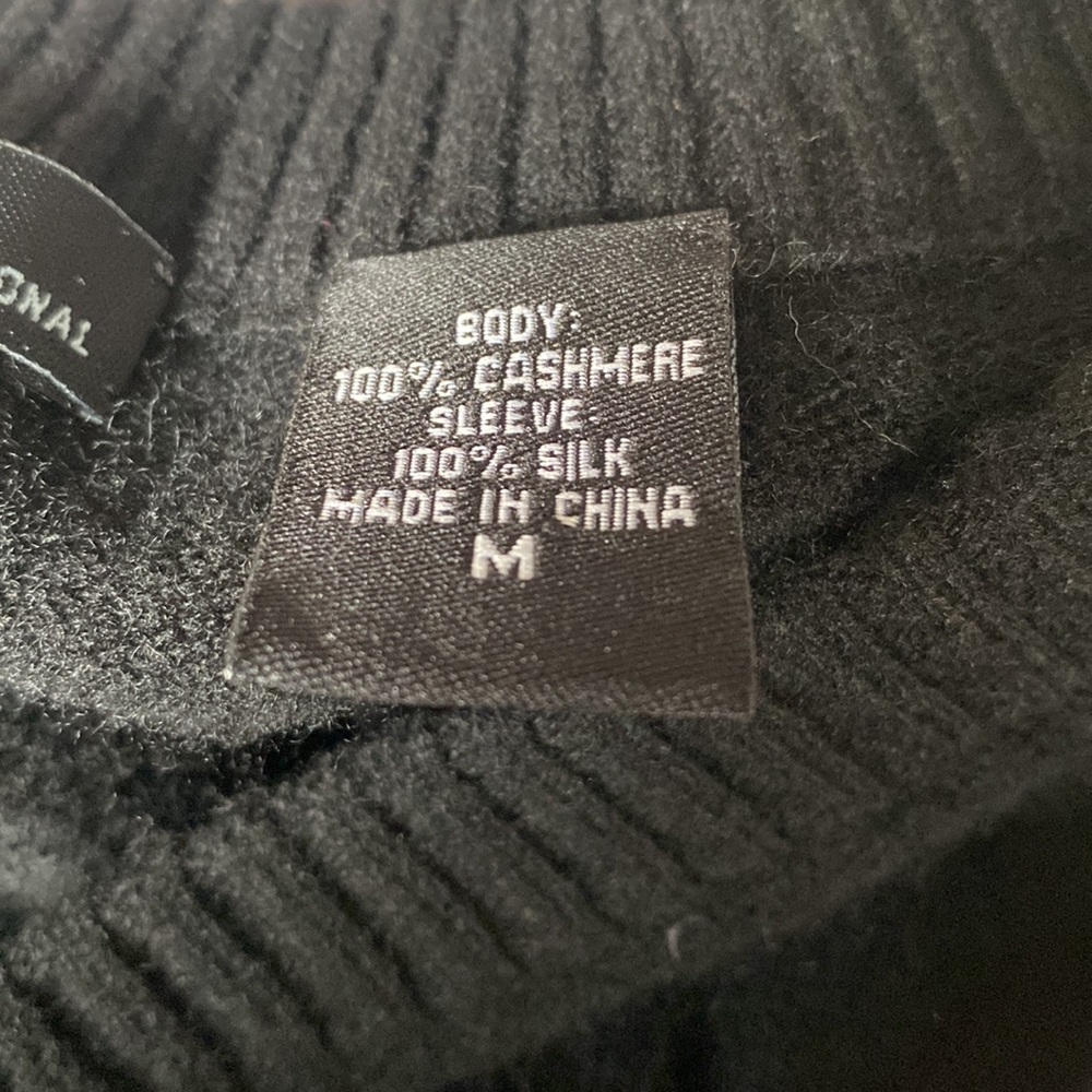 Moda International sweater top - Picture 8 of 8
